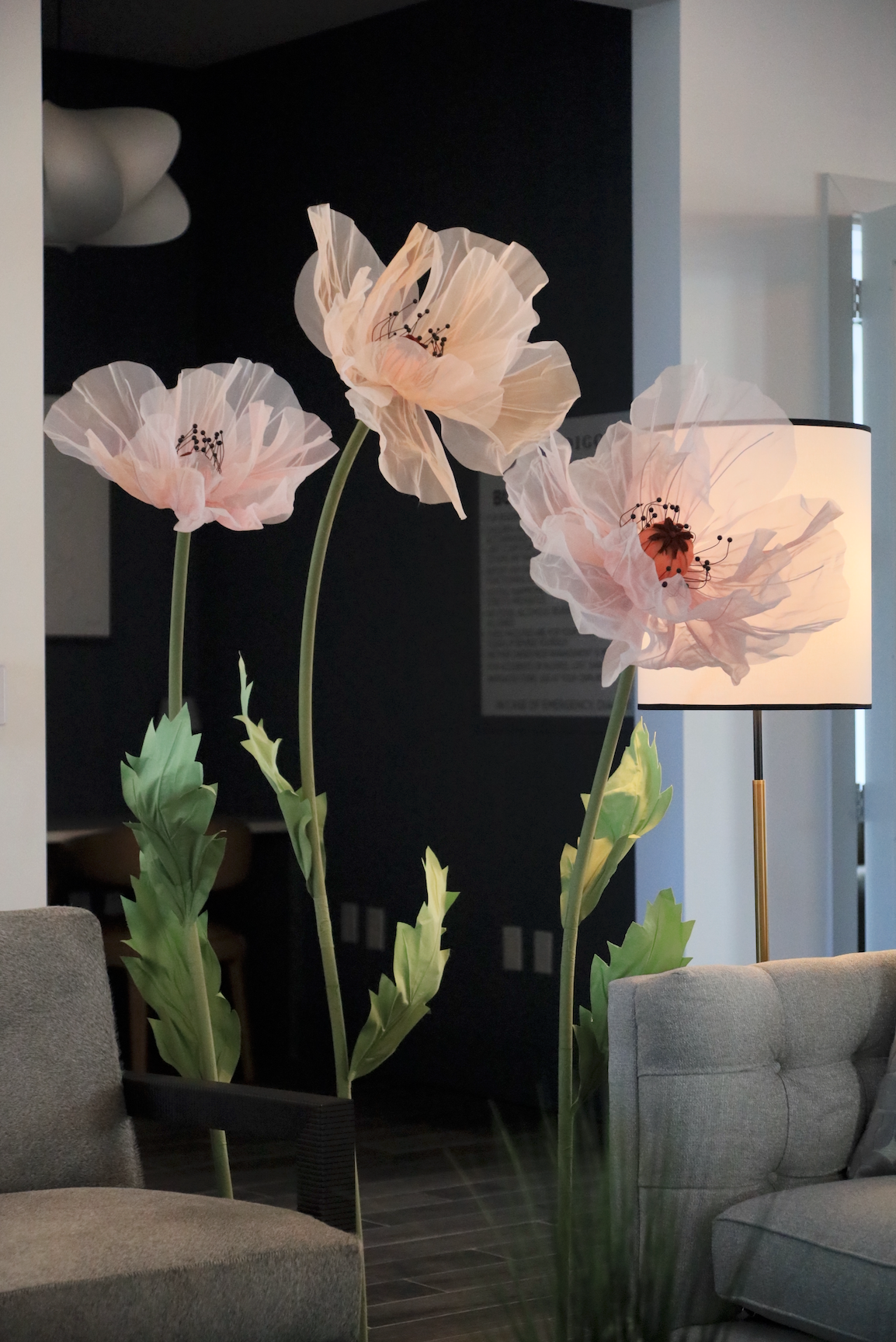 Giant Silk Flowers Buy in USA