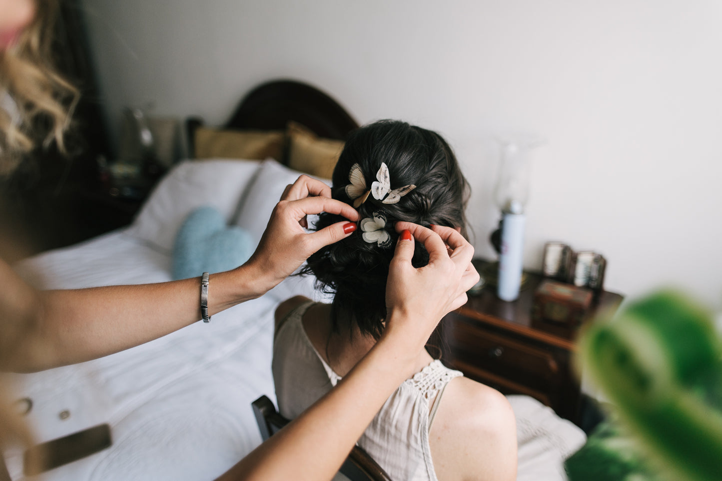 Conjunto de 3 grampos de cabelo borboleta de seda