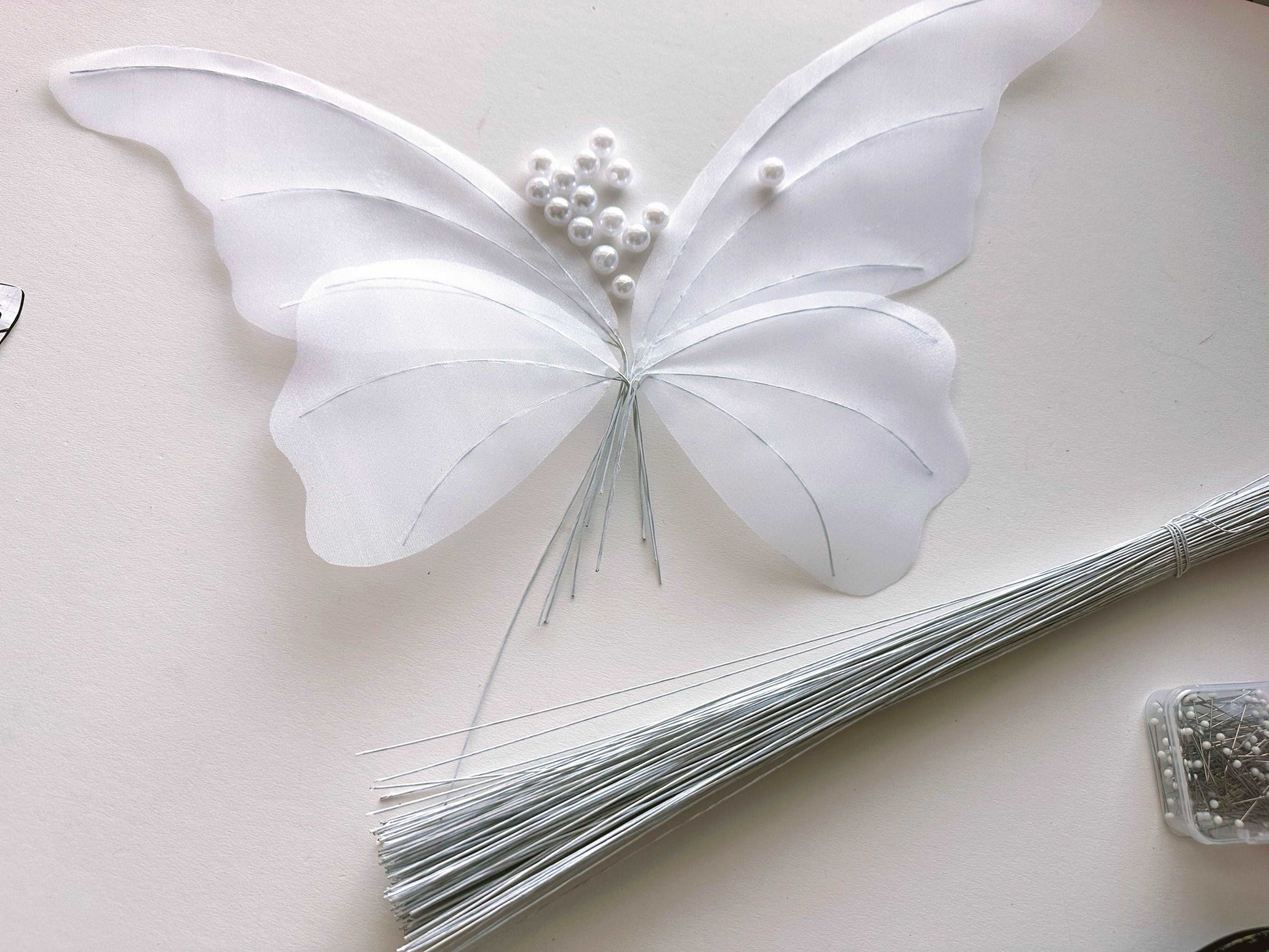 long floral wire for butterfly DIY