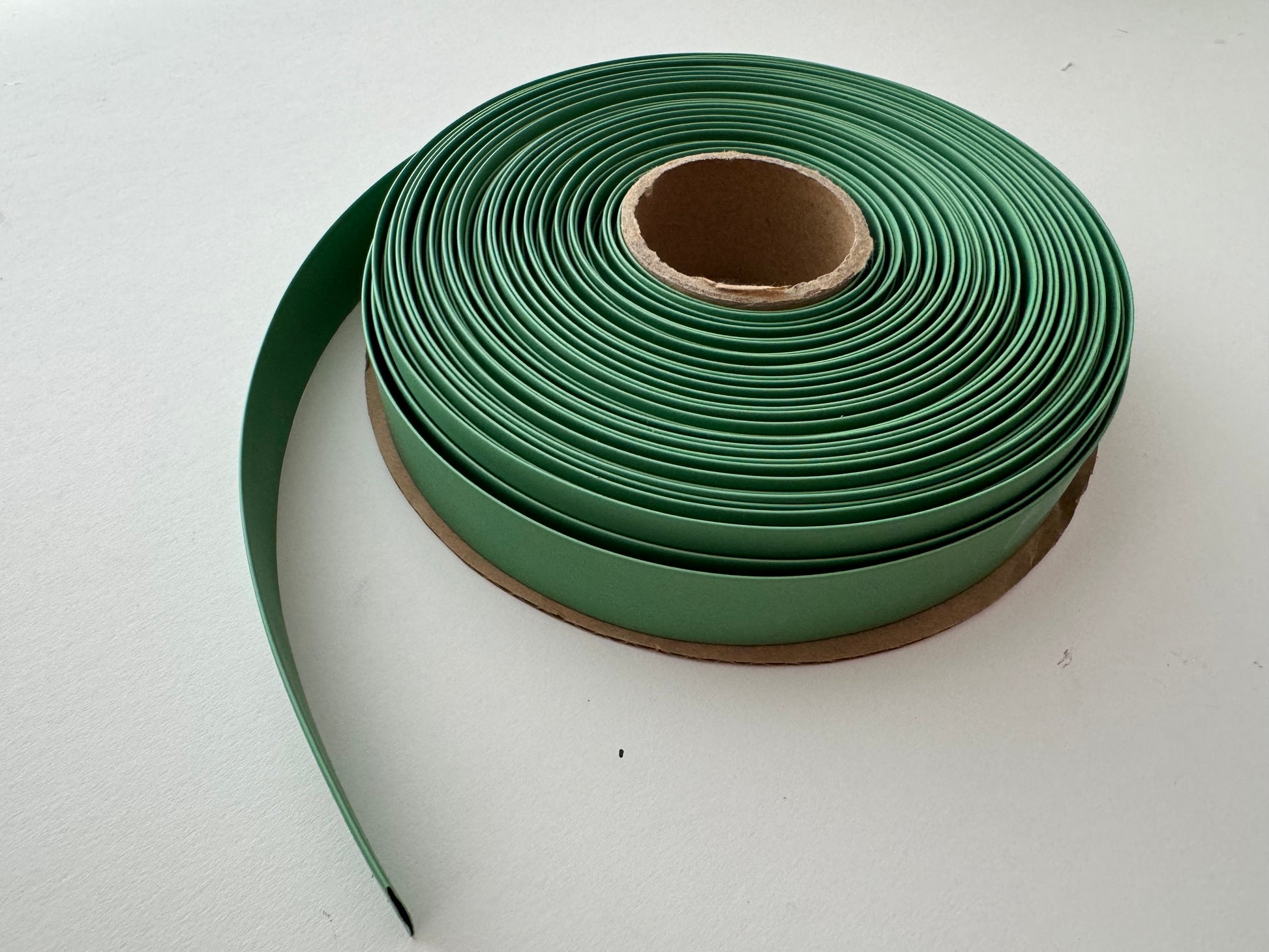 Green Casing for Giant Flowers Stems comes in a roll of 50m