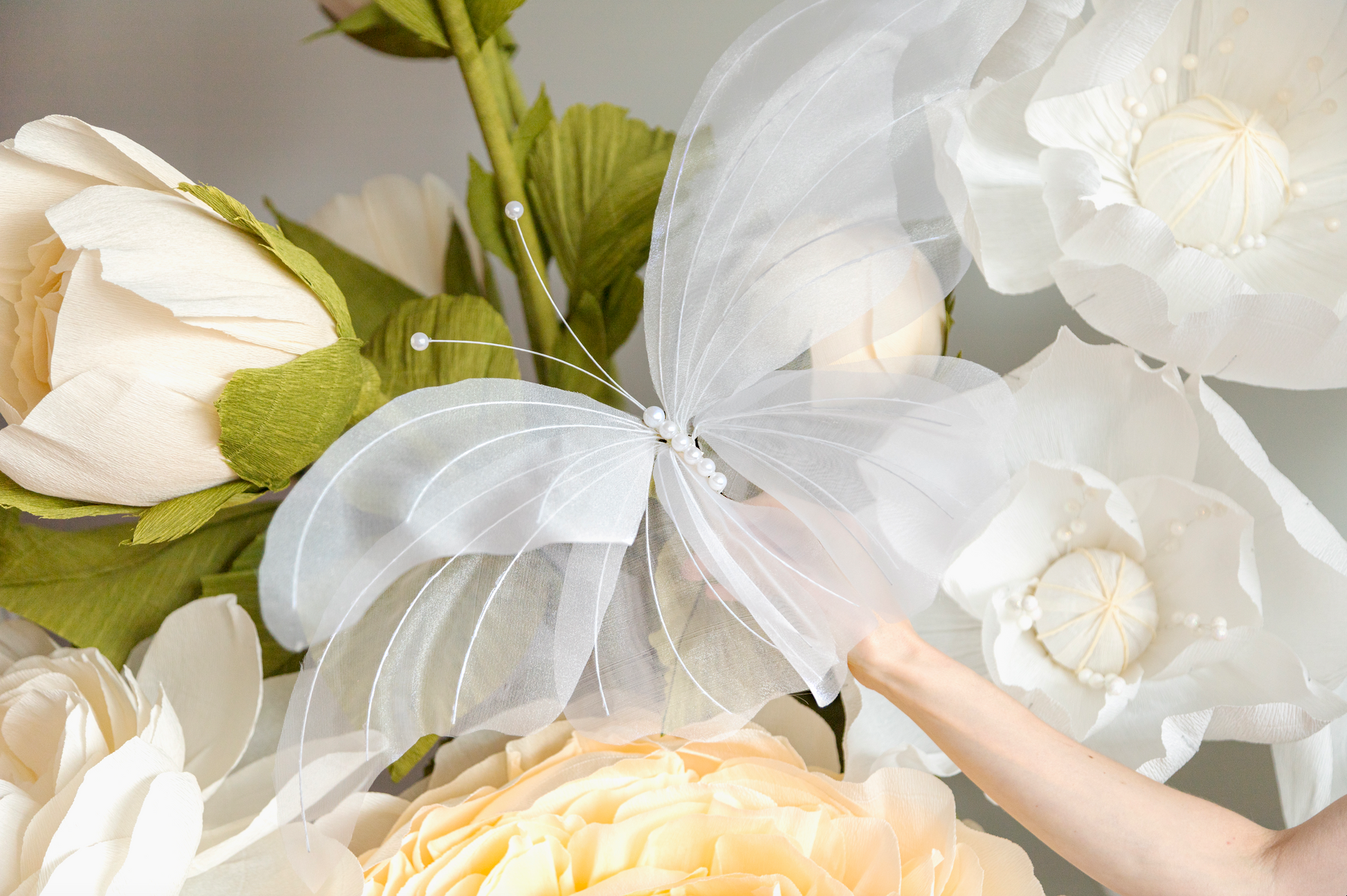 Giant white butterfly for event decor shipping from the USA