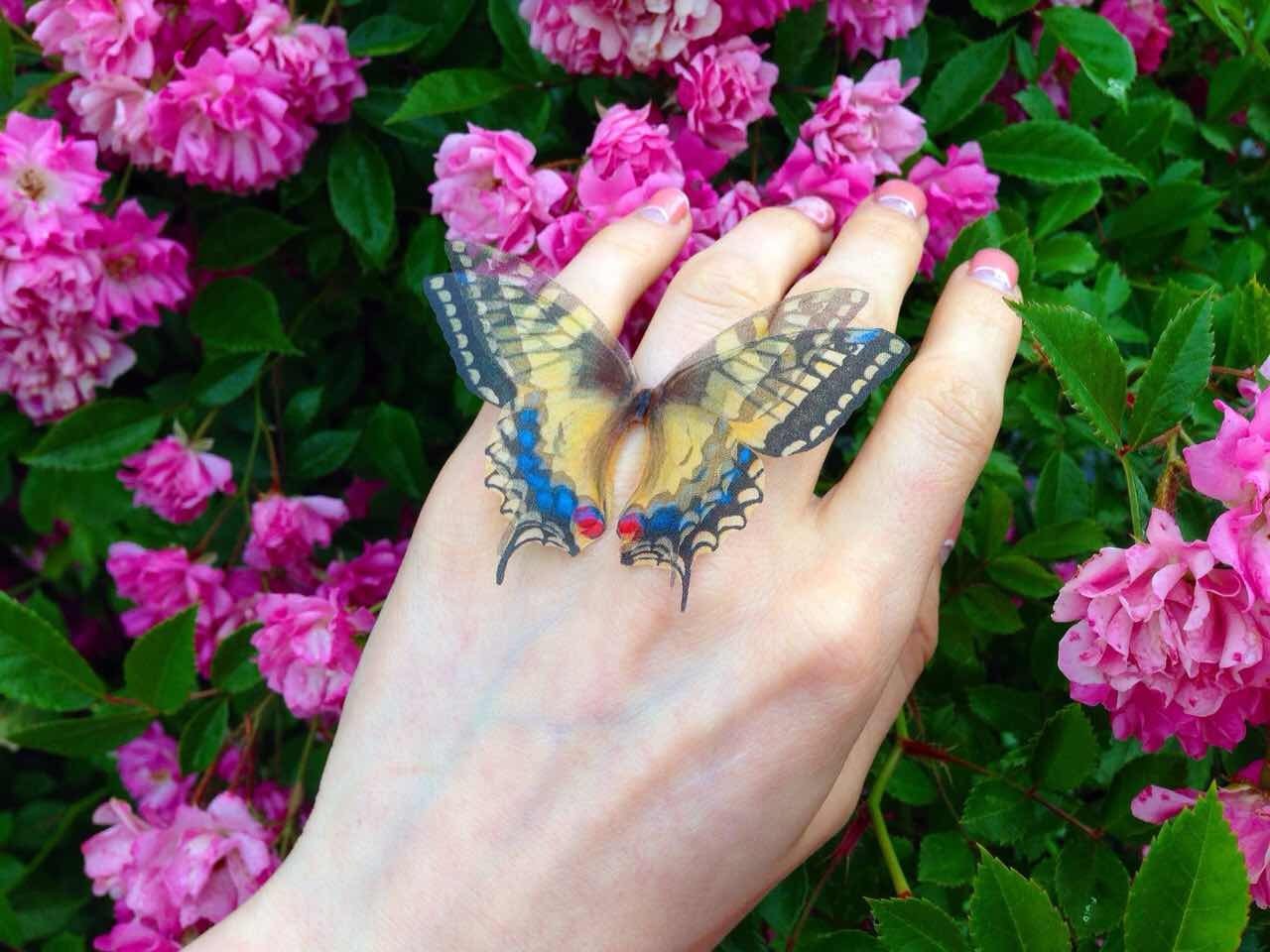 Beautiful ring with a stunning Swallowtail Butterfly design