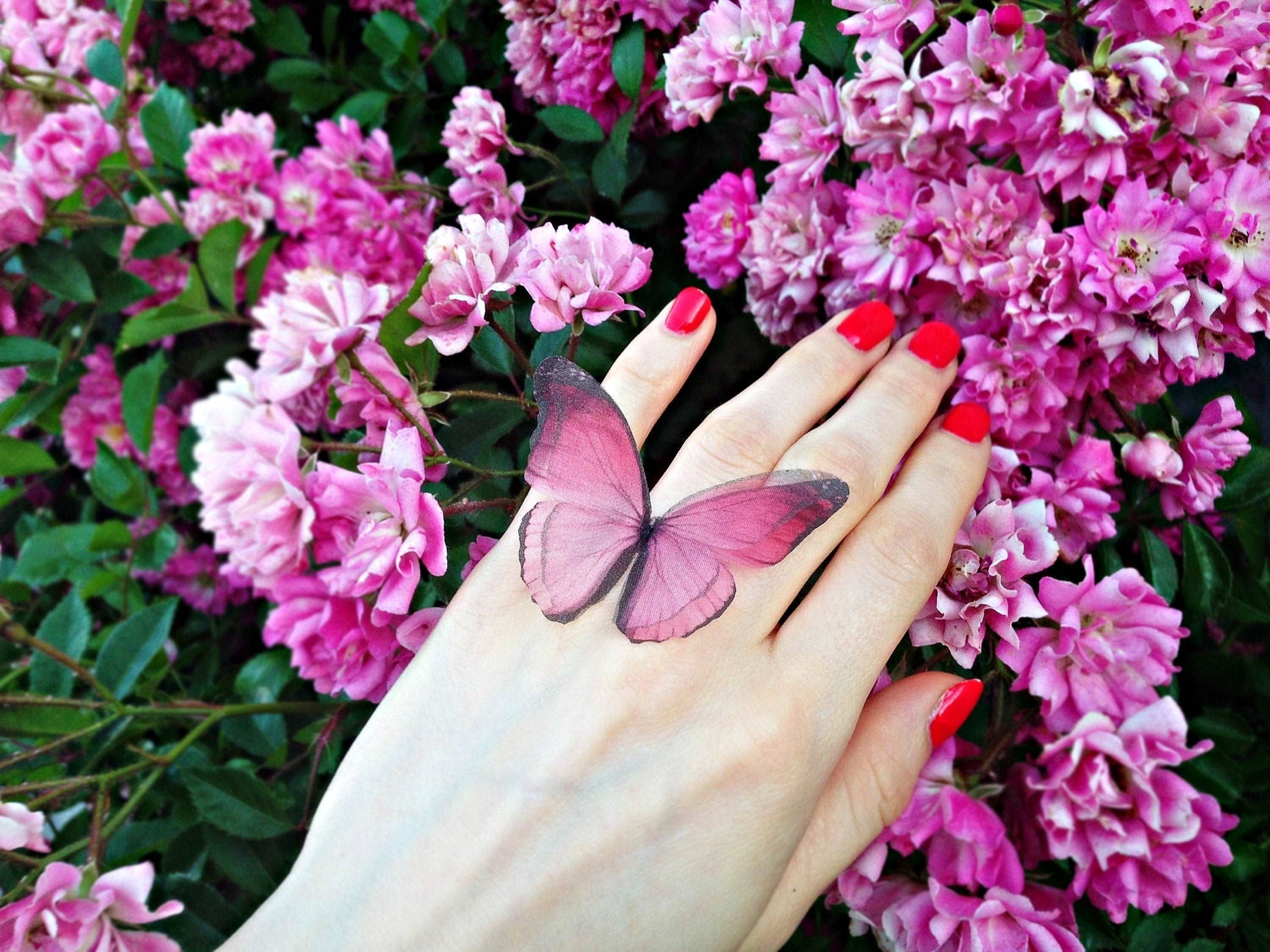 Vibrant Magenta Butterfly Ring with Detailed Wings
