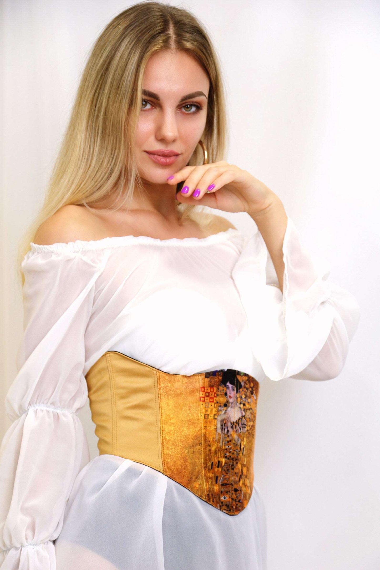 Waspie corset belt in gold with intricate detailing